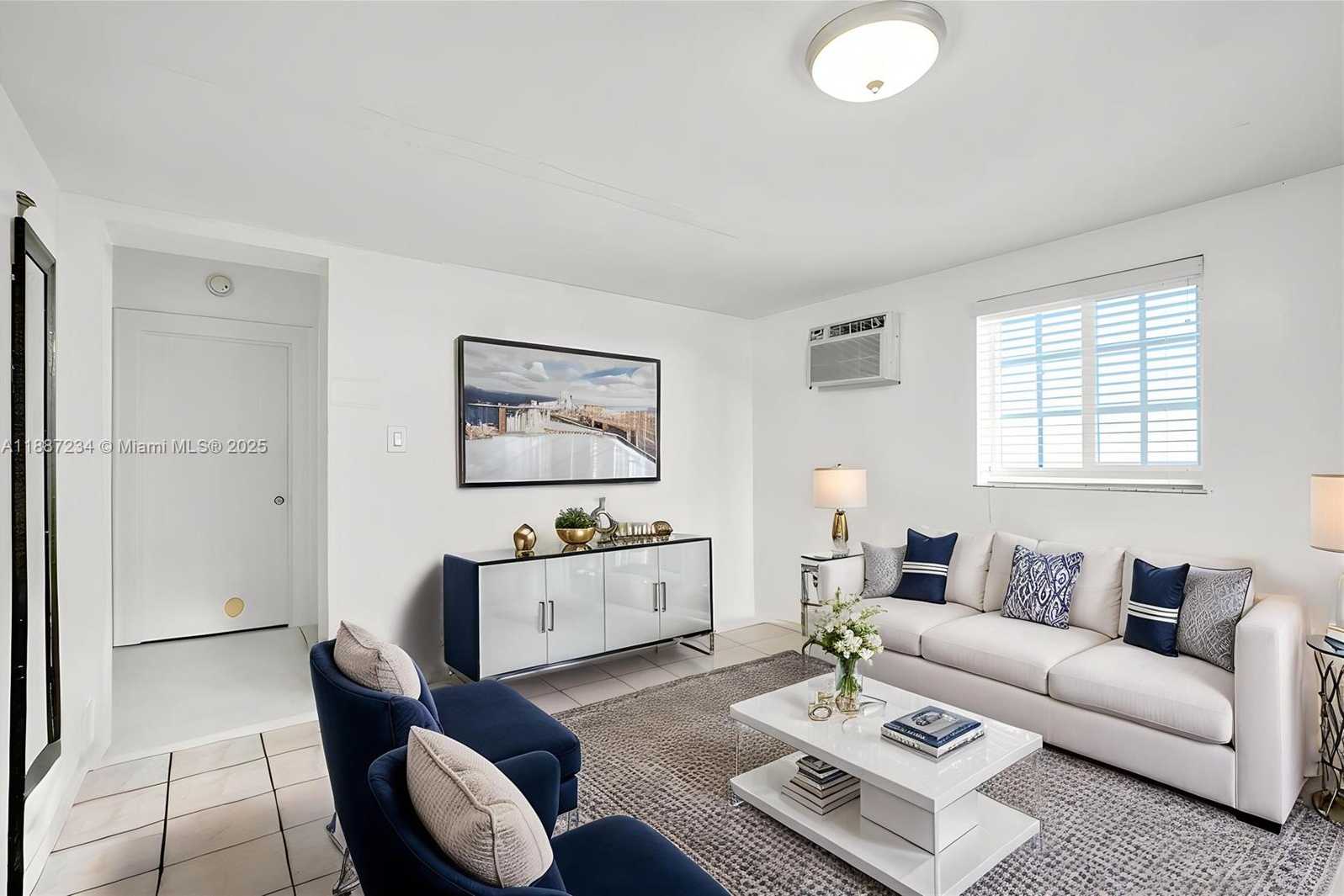 Small Image of 2024 ALTON RD, Miami Beach Number 38