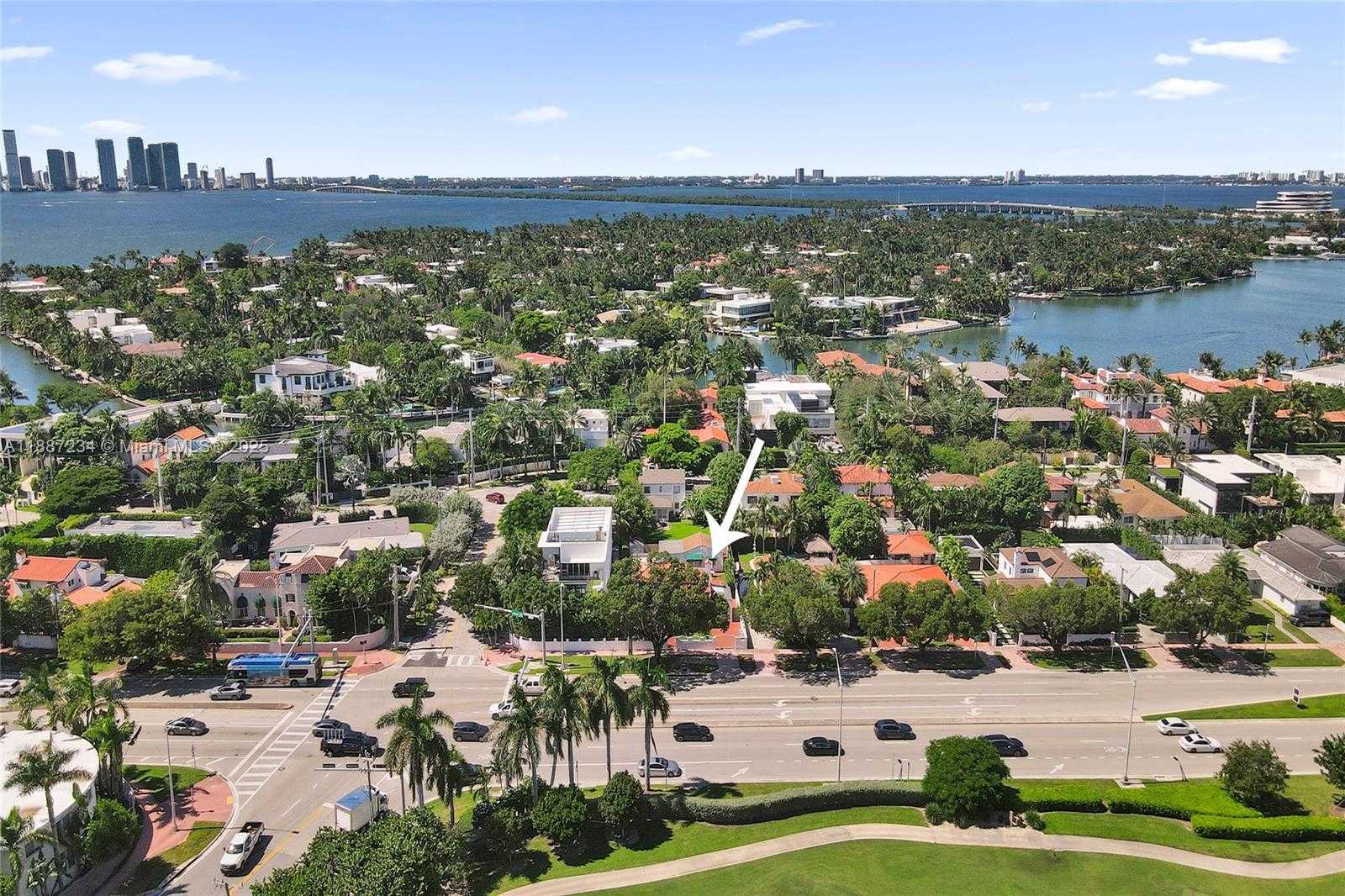 Small Image of 2024 ALTON RD, Miami Beach Number 47