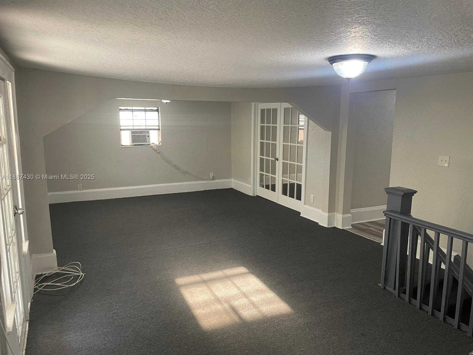 Small Image of 1129 GROTHE ST #2, Jacksonville Number 2