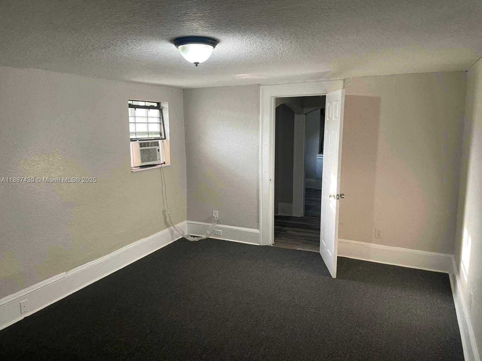 Small Image of 1129 GROTHE ST #2, Jacksonville Number 4