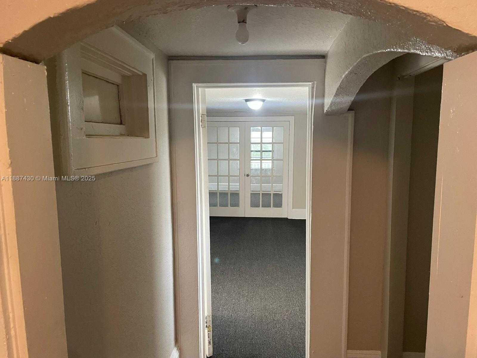 Small Image of 1129 GROTHE ST #2, Jacksonville Number 6