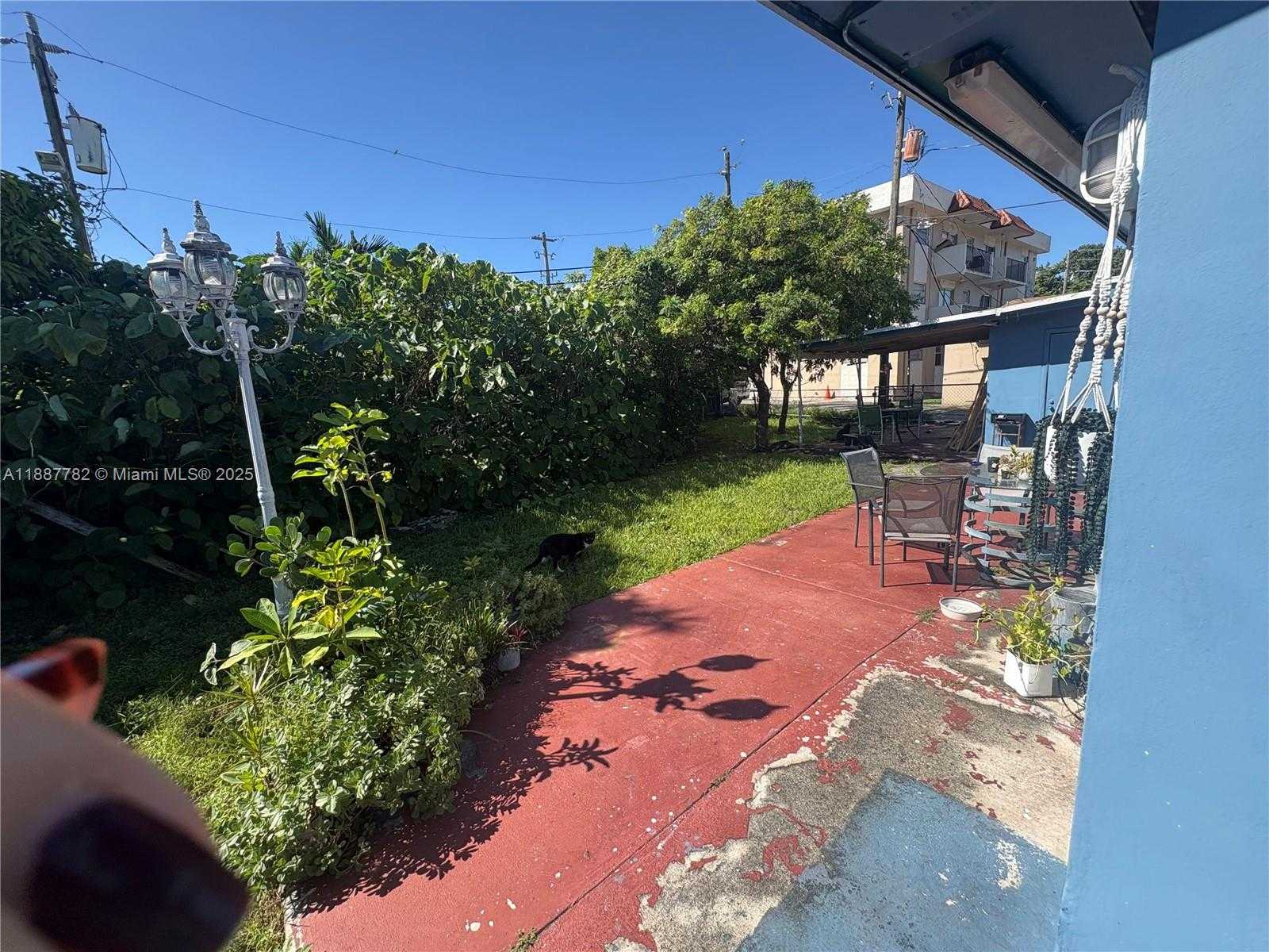 Small Image of 1366 WEST 29TH ST, Hialeah Number 51