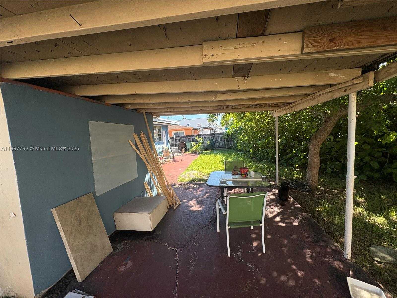 Small Image of 1366 WEST 29TH ST, Hialeah Number 53
