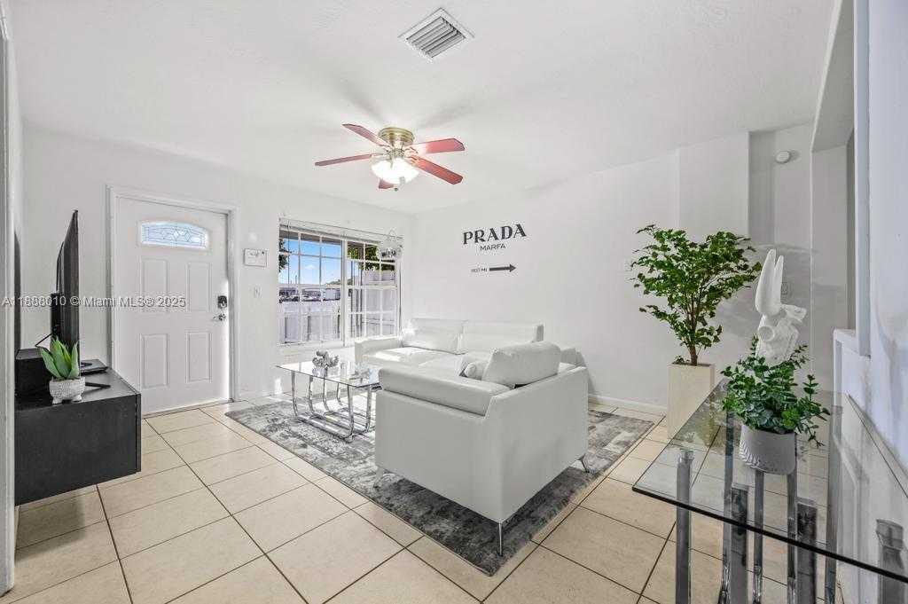 Small Image of 4824 SOUTH WEST 45TH AVE, Dania Beach Number 10
