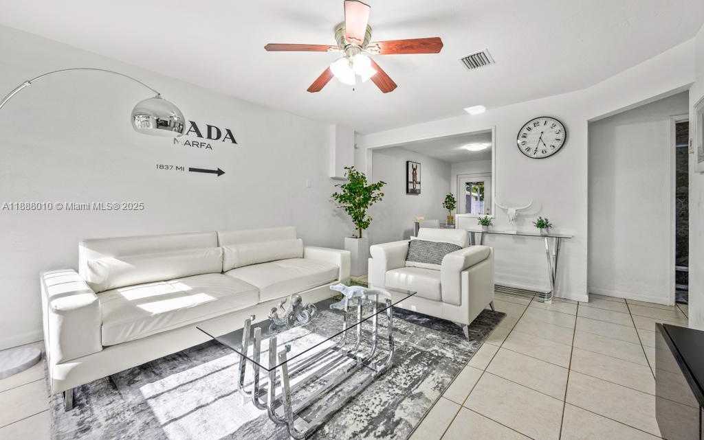 Small Image of 4824 SOUTH WEST 45TH AVE, Dania Beach Number 20