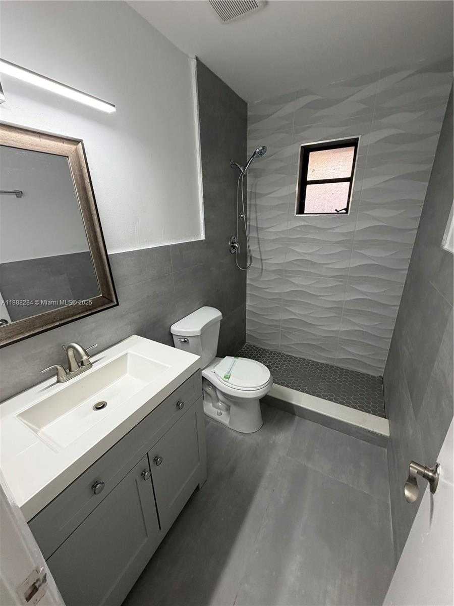 Small Image of 1865 NORTH WEST 55TH TER #2, Miami Number 14