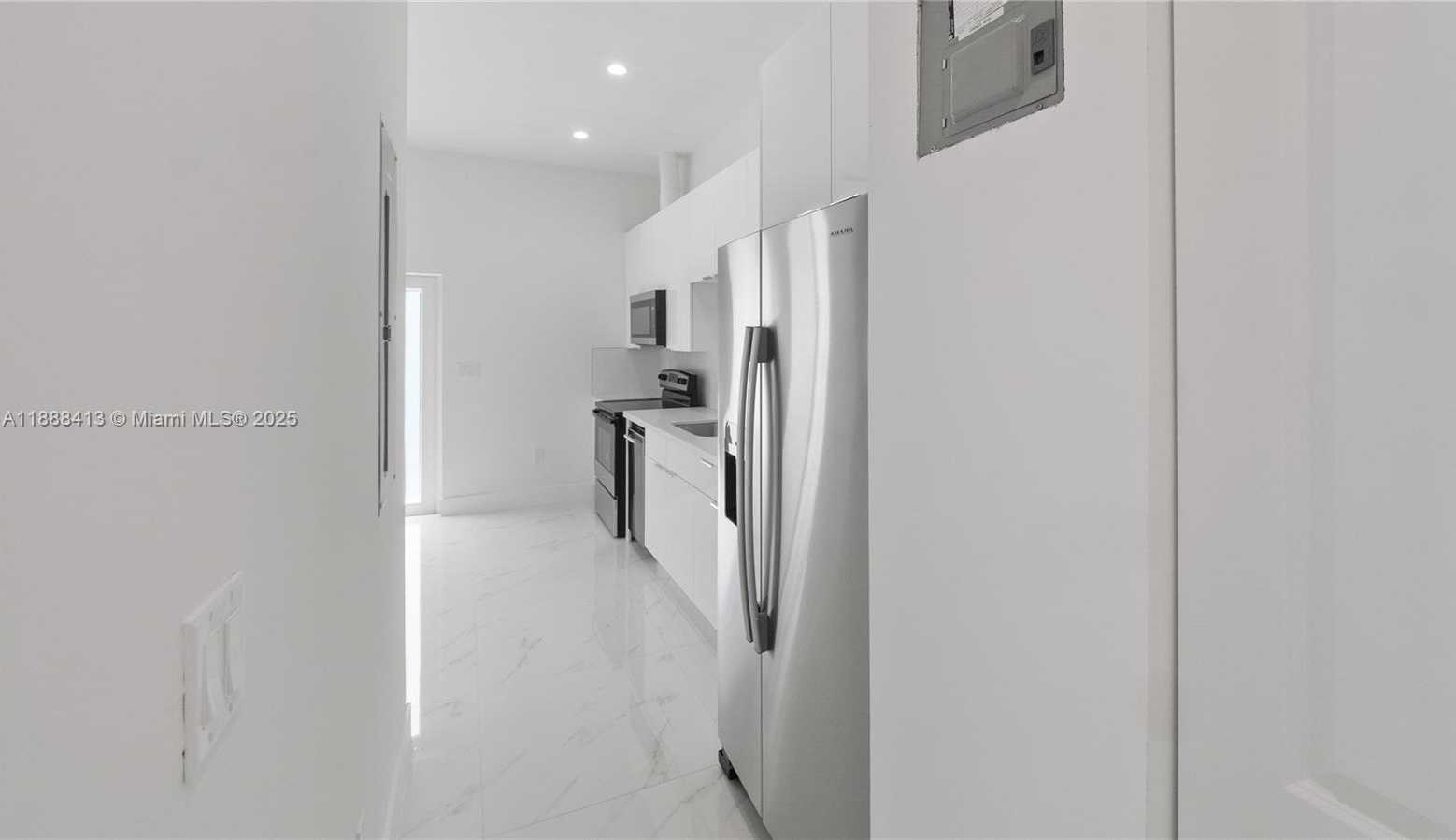 Small Image of 2936 NORTH WEST 27TH ST #2, Miami Number 16