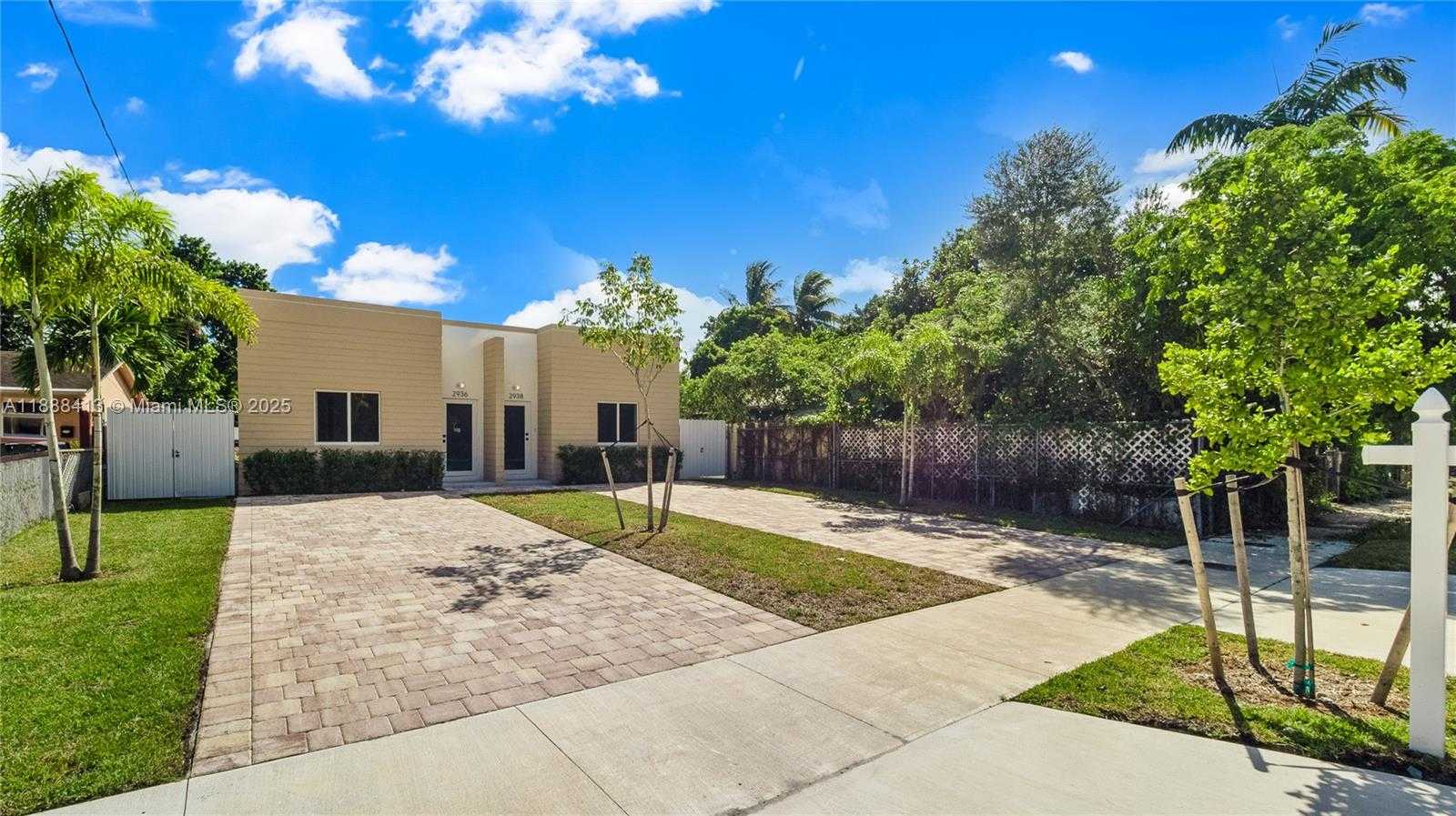 Small Image of 2936 NORTH WEST 27TH ST #2, Miami Number 2