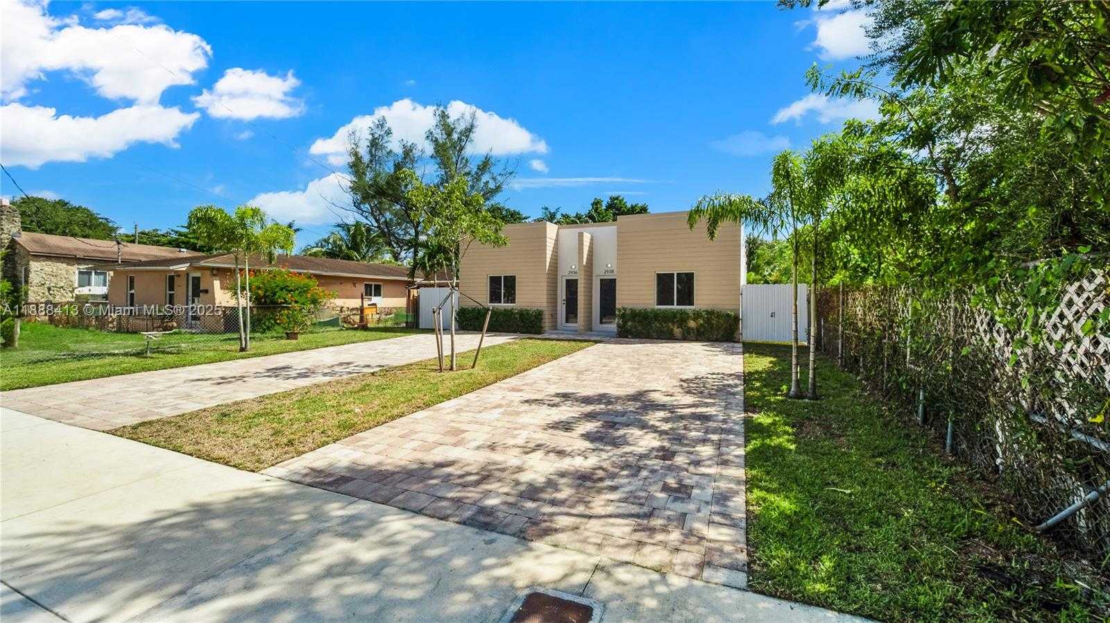Small Image of 2936 NORTH WEST 27TH ST #2, Miami Number 3