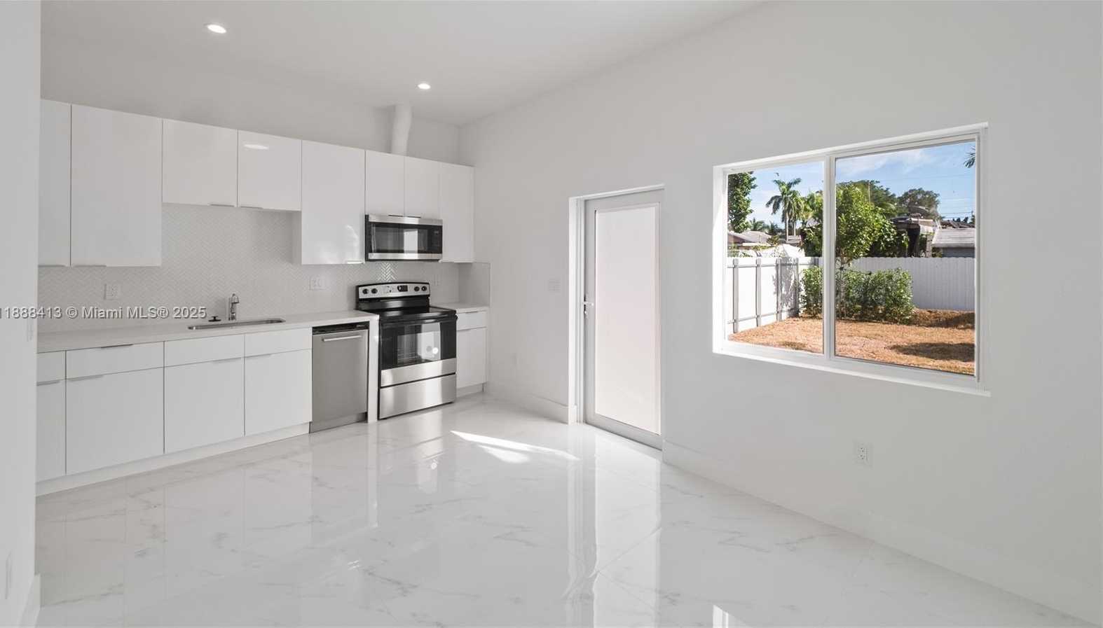 Small Image of 2936 NORTH WEST 27TH ST #2, Miami Number 34