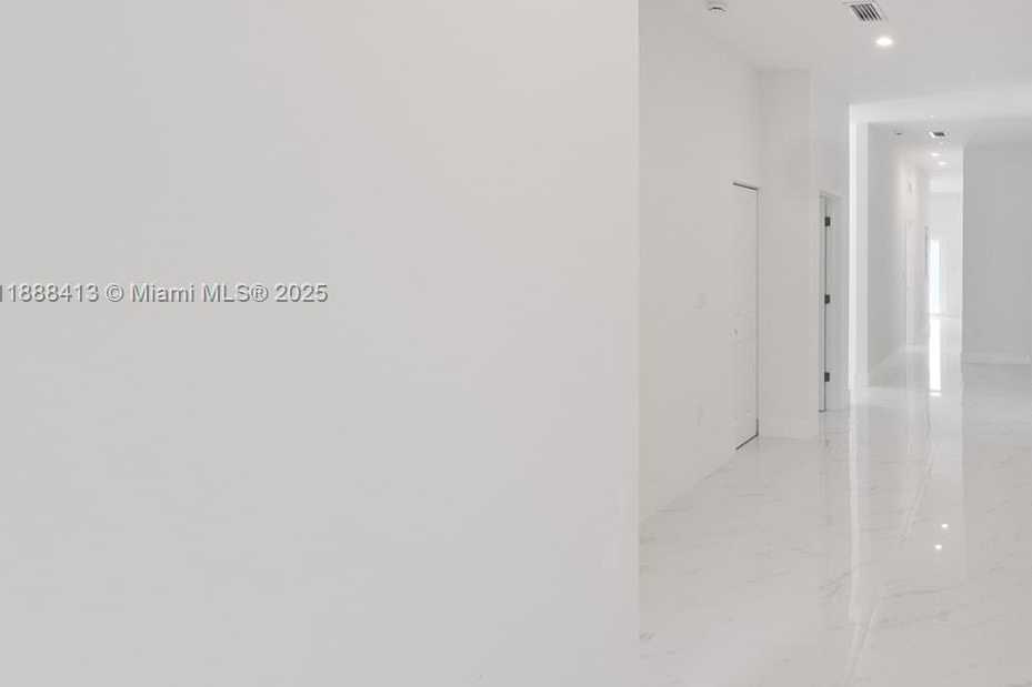 Small Image of 2936 NORTH WEST 27TH ST #2, Miami Number 6