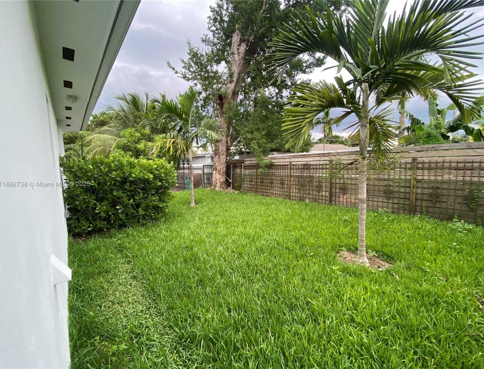 Small Image of 3025 NORTH WEST 23 AVE #2, Miami Number 11