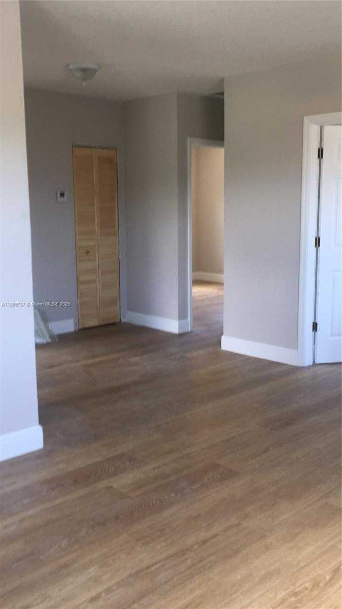 Small Image of 2311 NORTH WEST 15TH ST #3, Miami Number 7