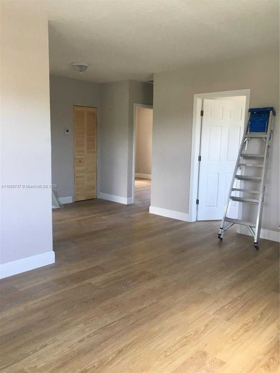 Small Image of 2311 NORTH WEST 15TH ST #3, Miami Number 8