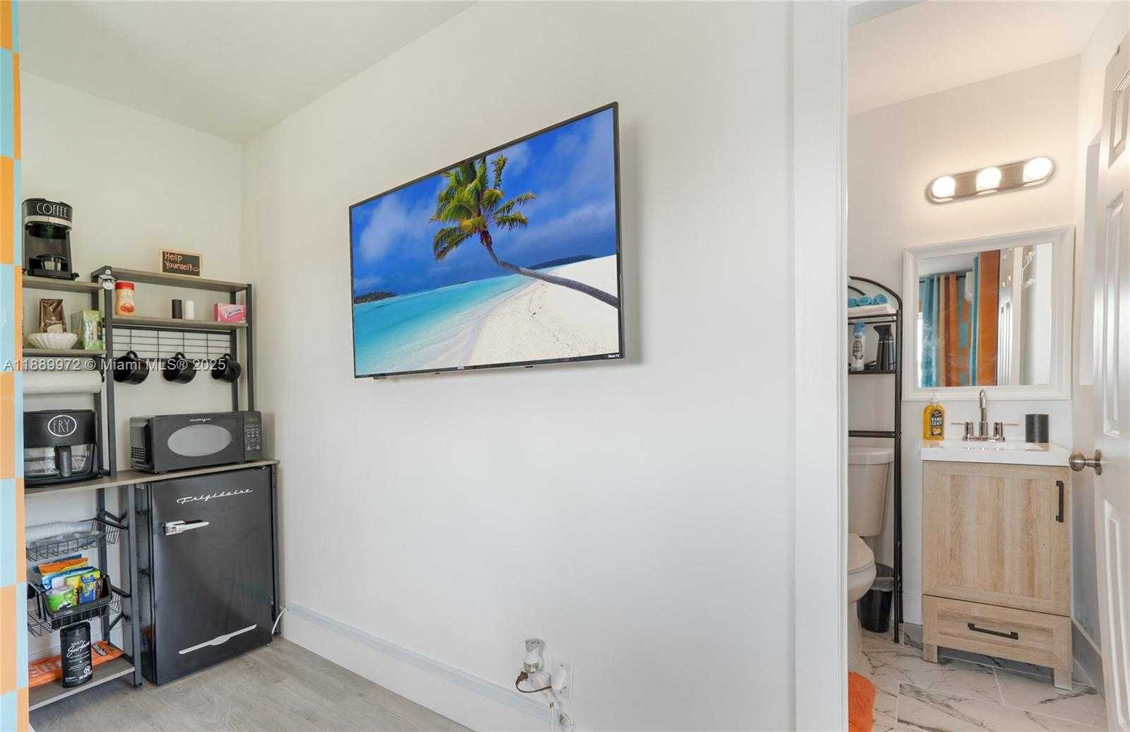 Small Image of 919 NORTH WEST 13TH ST #3, Fort Lauderdale Number 23