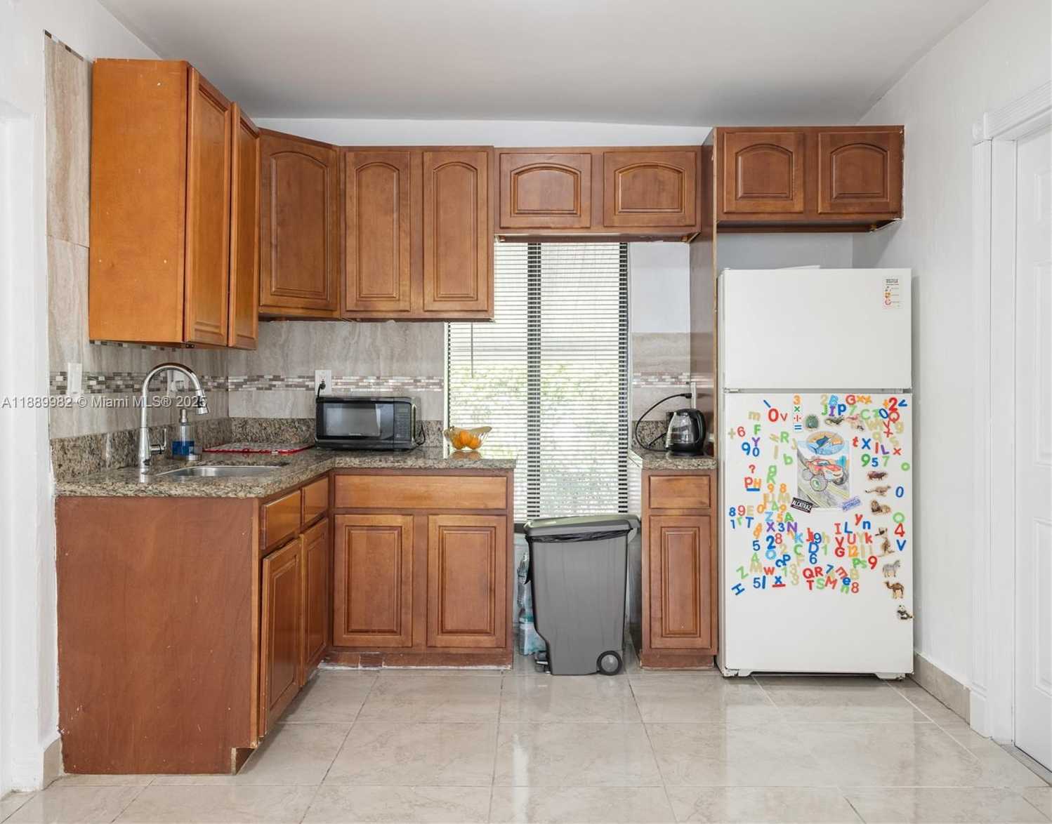 Small Image of 3045 SOUTH WEST 14TH ST #2, Miami Number 16