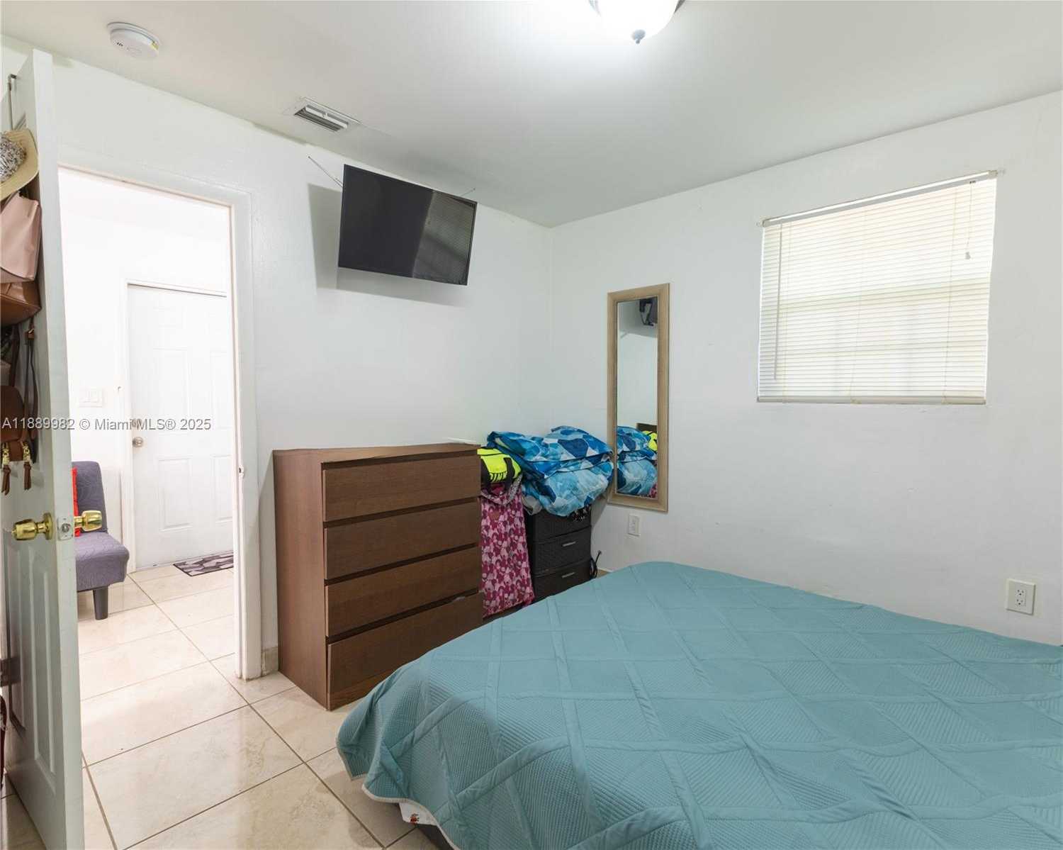 Small Image of 3045 SOUTH WEST 14TH ST #2, Miami Number 36