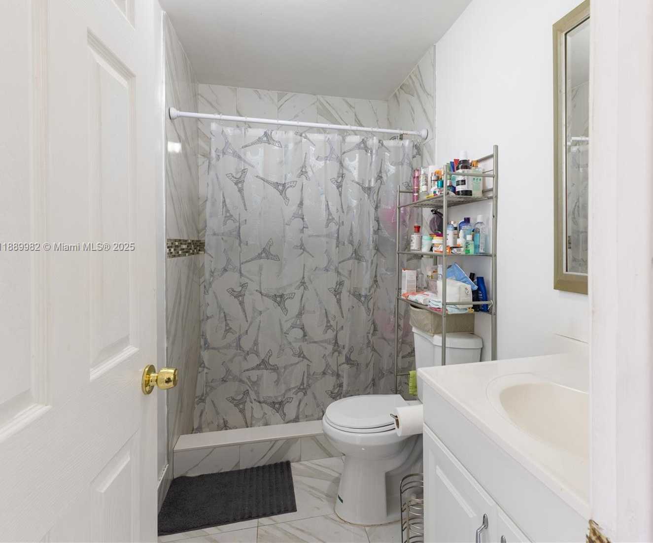 Small Image of 3045 SOUTH WEST 14TH ST #2, Miami Number 37