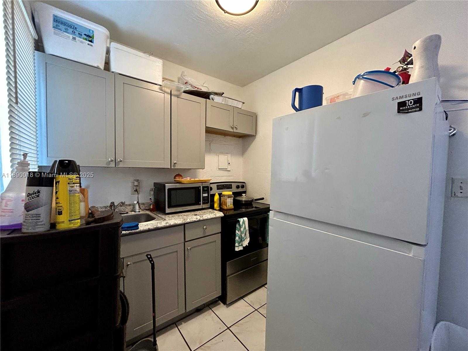 Small Image of 2013 WASHINGTON AVE #6, Opa-Locka Number 11
