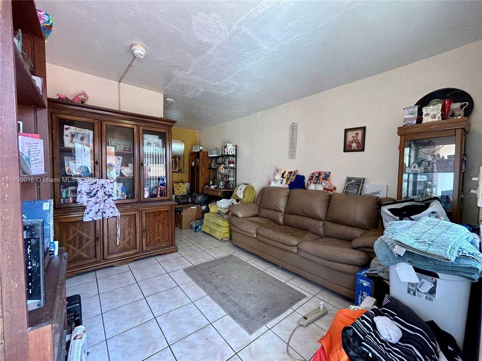 Small Image of 2013 WASHINGTON AVE #6, Opa-Locka Number 14