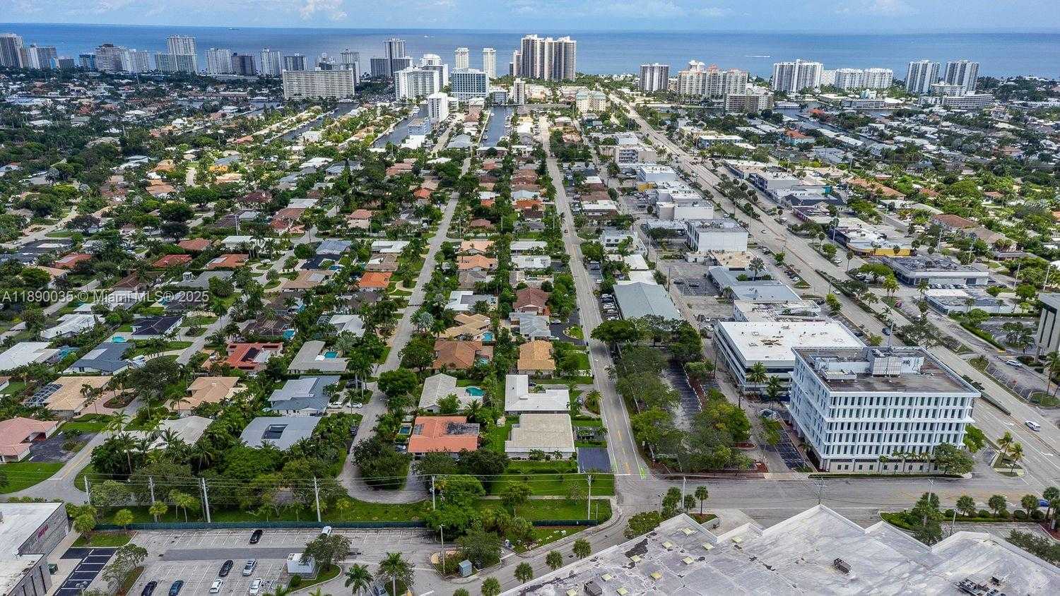 Small Image of 2601 NORTH EAST 32ND ST, Fort Lauderdale Number 19