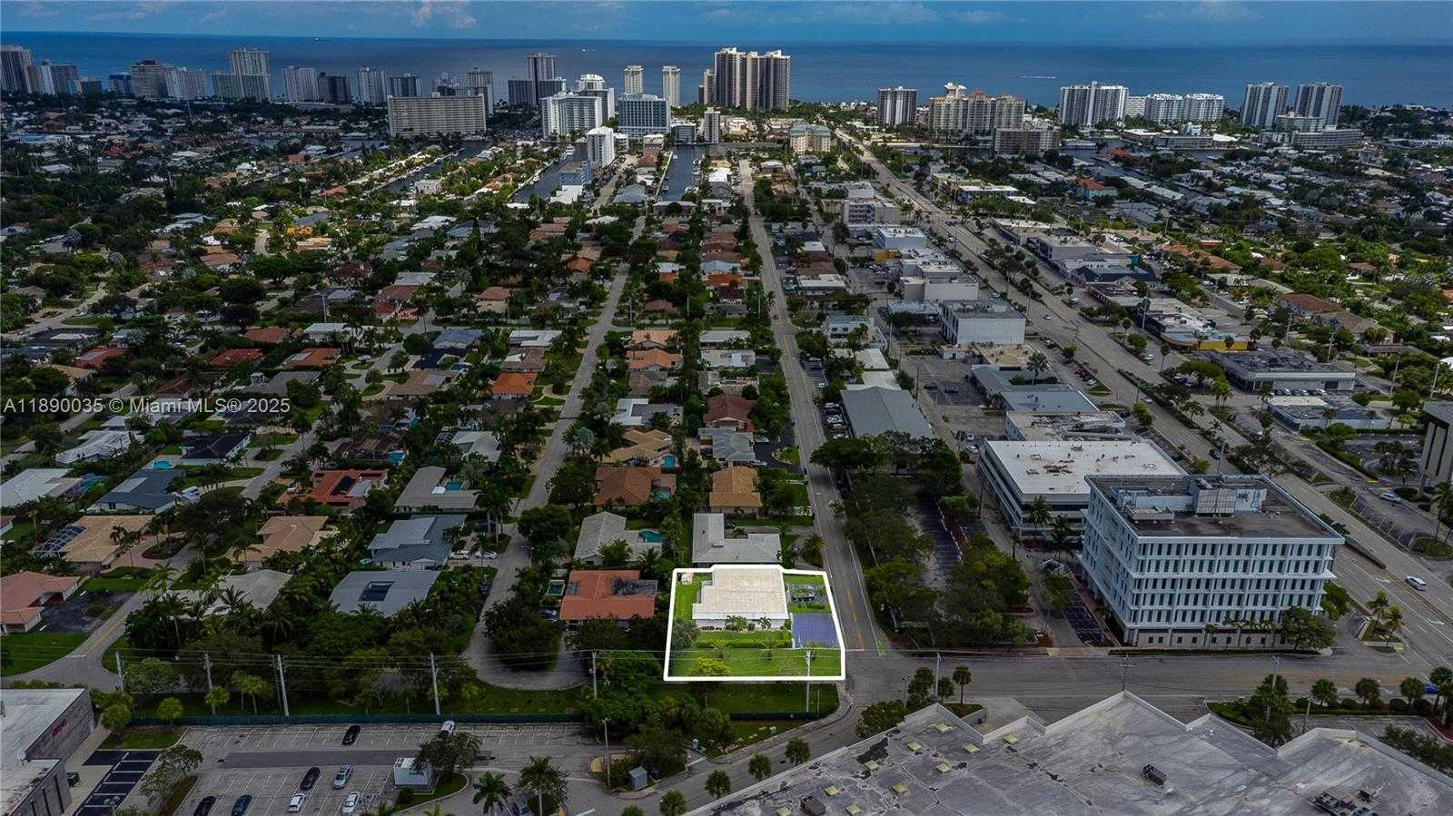 Small Image of 2601 NORTH EAST 32ND ST, Fort Lauderdale Number 2