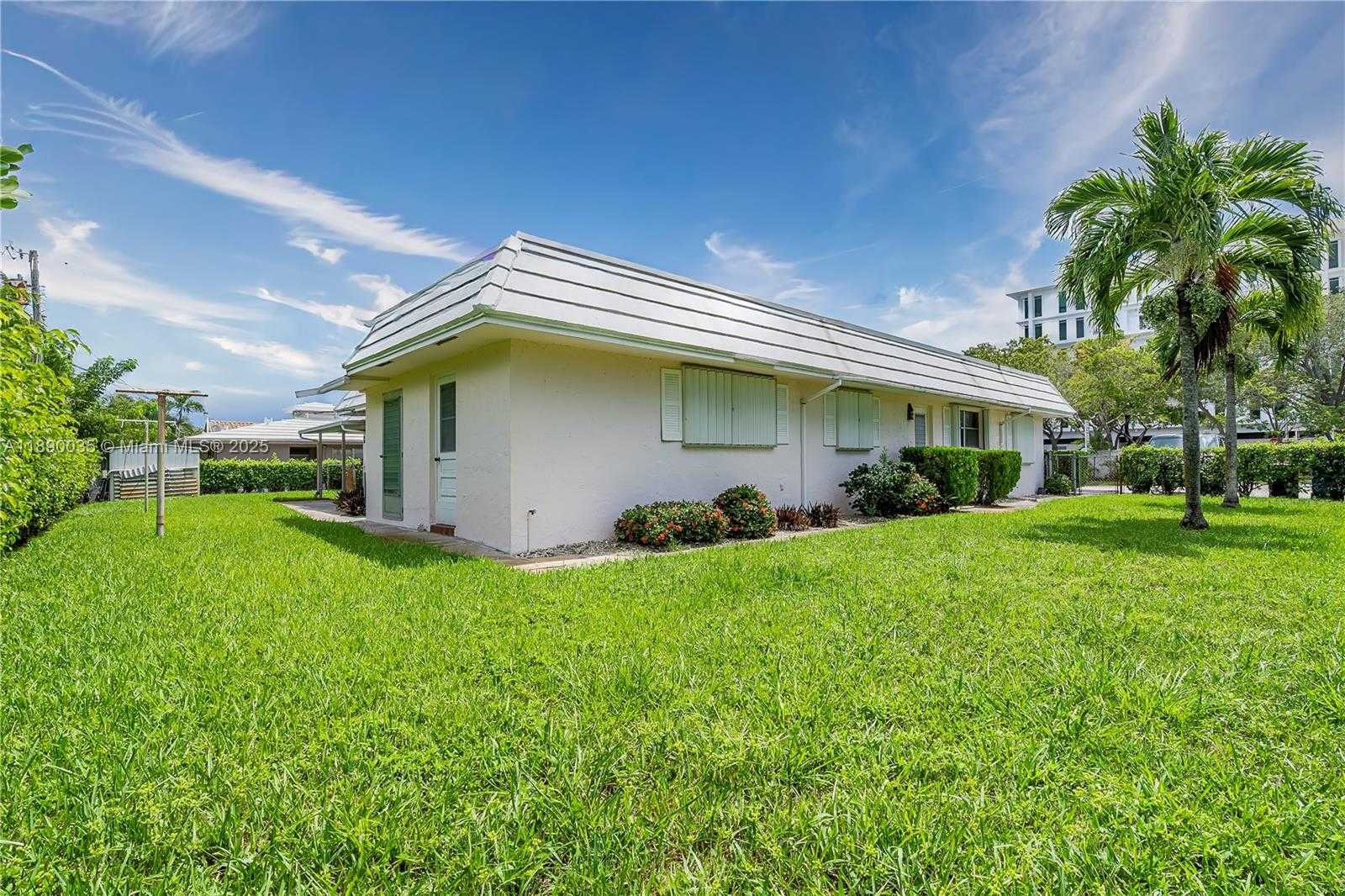 Small Image of 2601 NORTH EAST 32ND ST, Fort Lauderdale Number 9