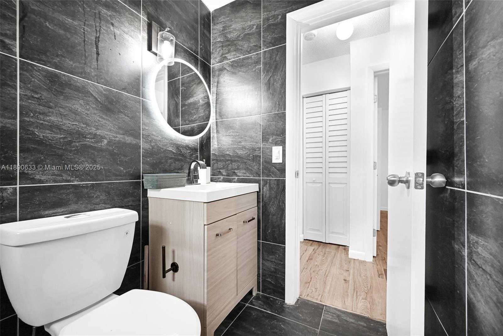 Small Image of 641 NORTH WEST 2ND ST #6, Miami Number 19