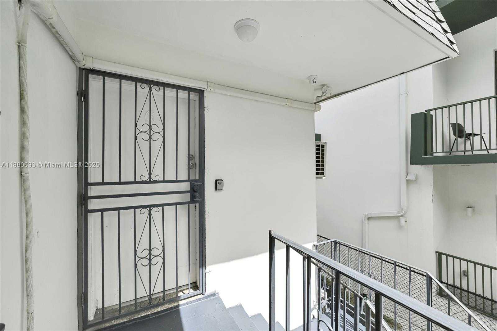 Small Image of 641 NORTH WEST 2ND ST #6, Miami Number 28