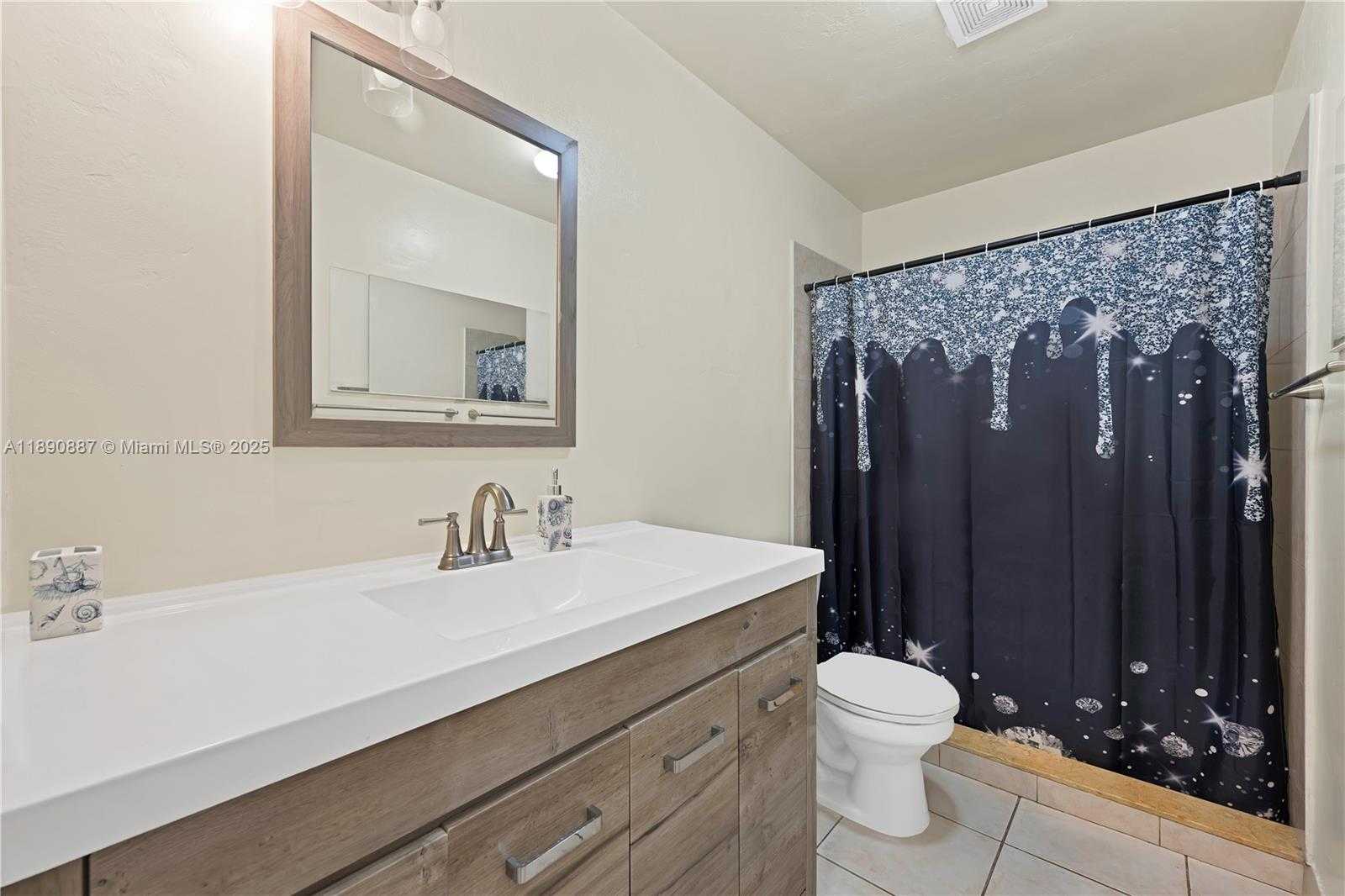 Small Image of 923 NORTH 16TH CT #2, Hollywood Number 12