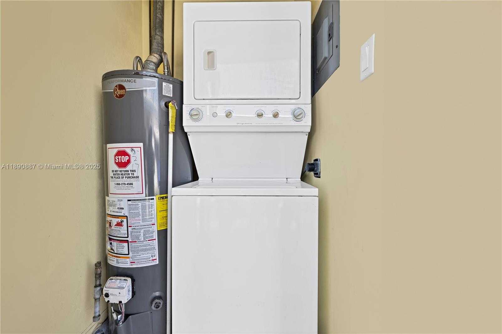 Small Image of 923 NORTH 16TH CT #2, Hollywood Number 17