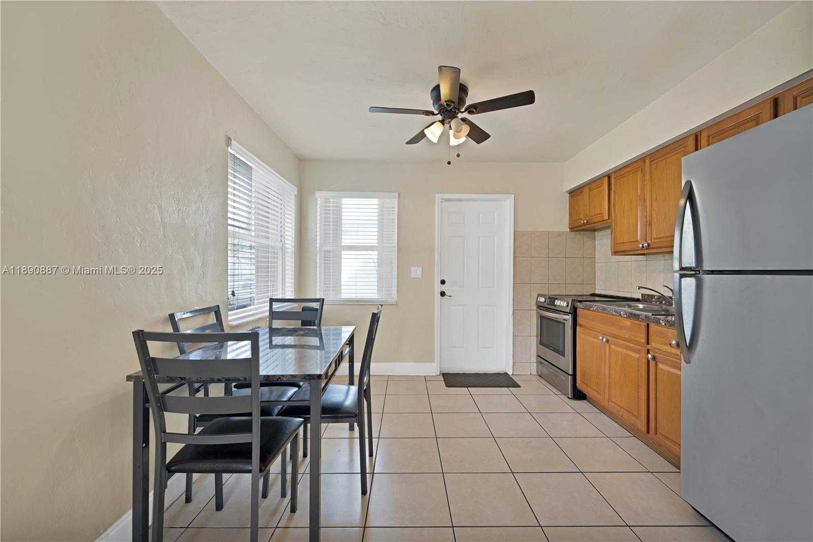 Small Image of 923 NORTH 16TH CT #2, Hollywood Number 8