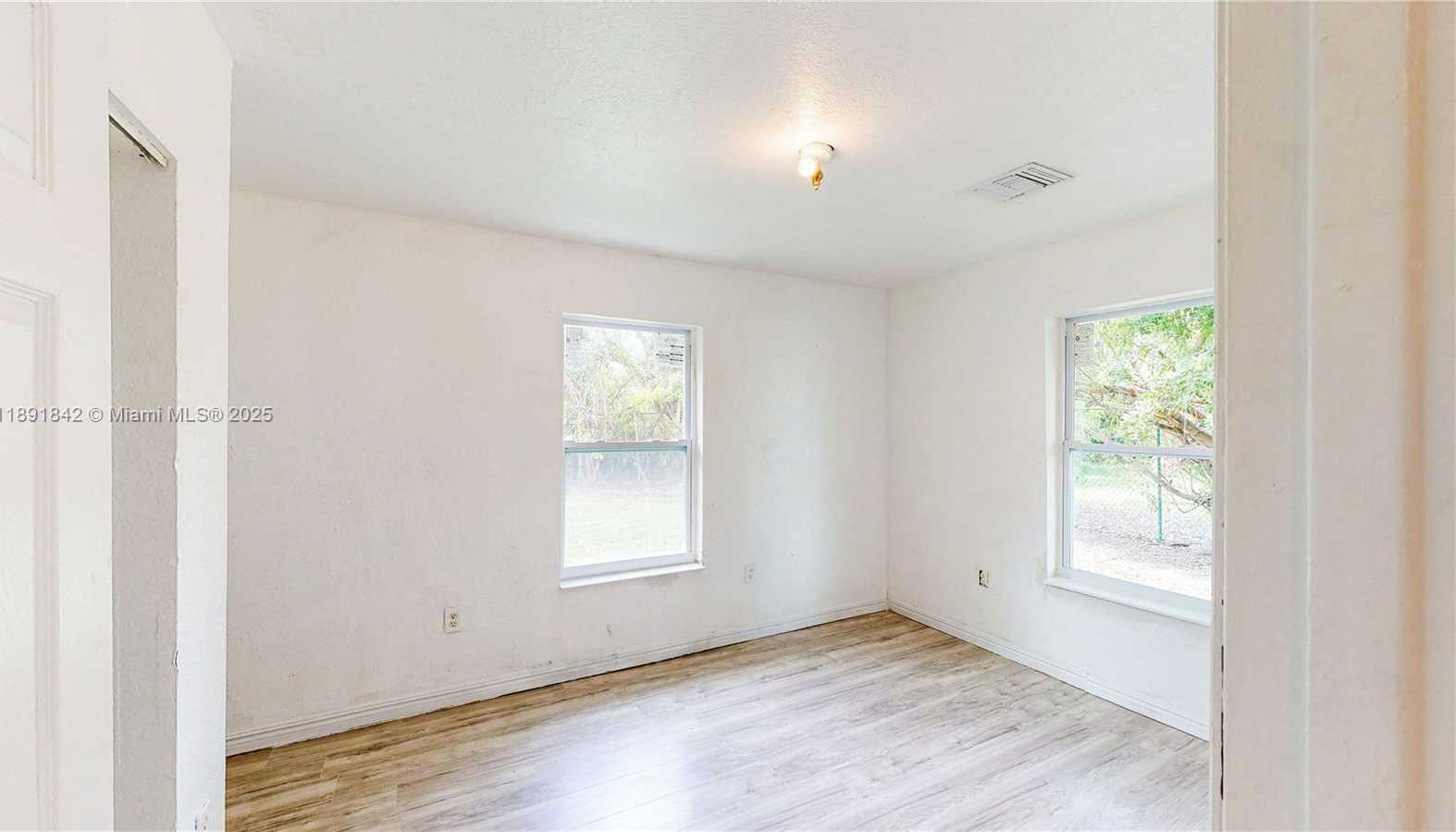 Small Image of 22230 SOUTH WEST 115TH CT #3, Miami Number 18