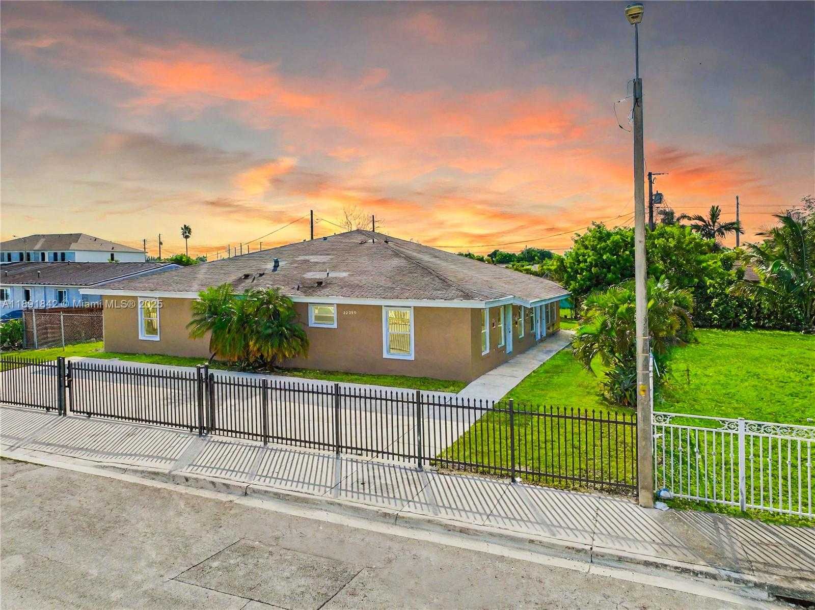 Small Image of 22230 SOUTH WEST 115TH CT #3, Miami Number 2