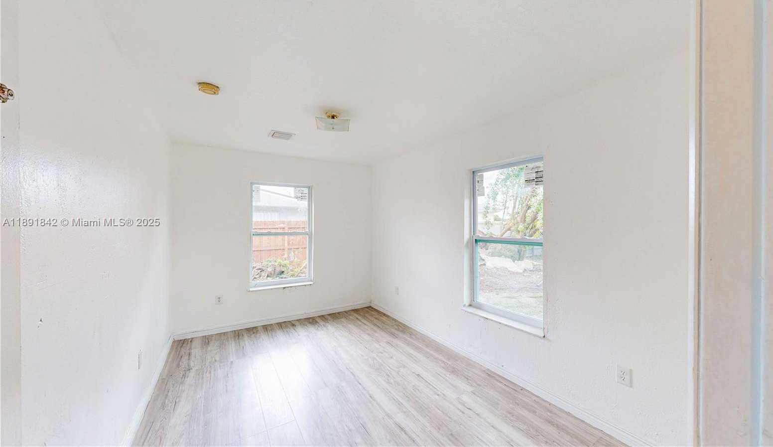 Small Image of 22230 SOUTH WEST 115TH CT #3, Miami Number 24