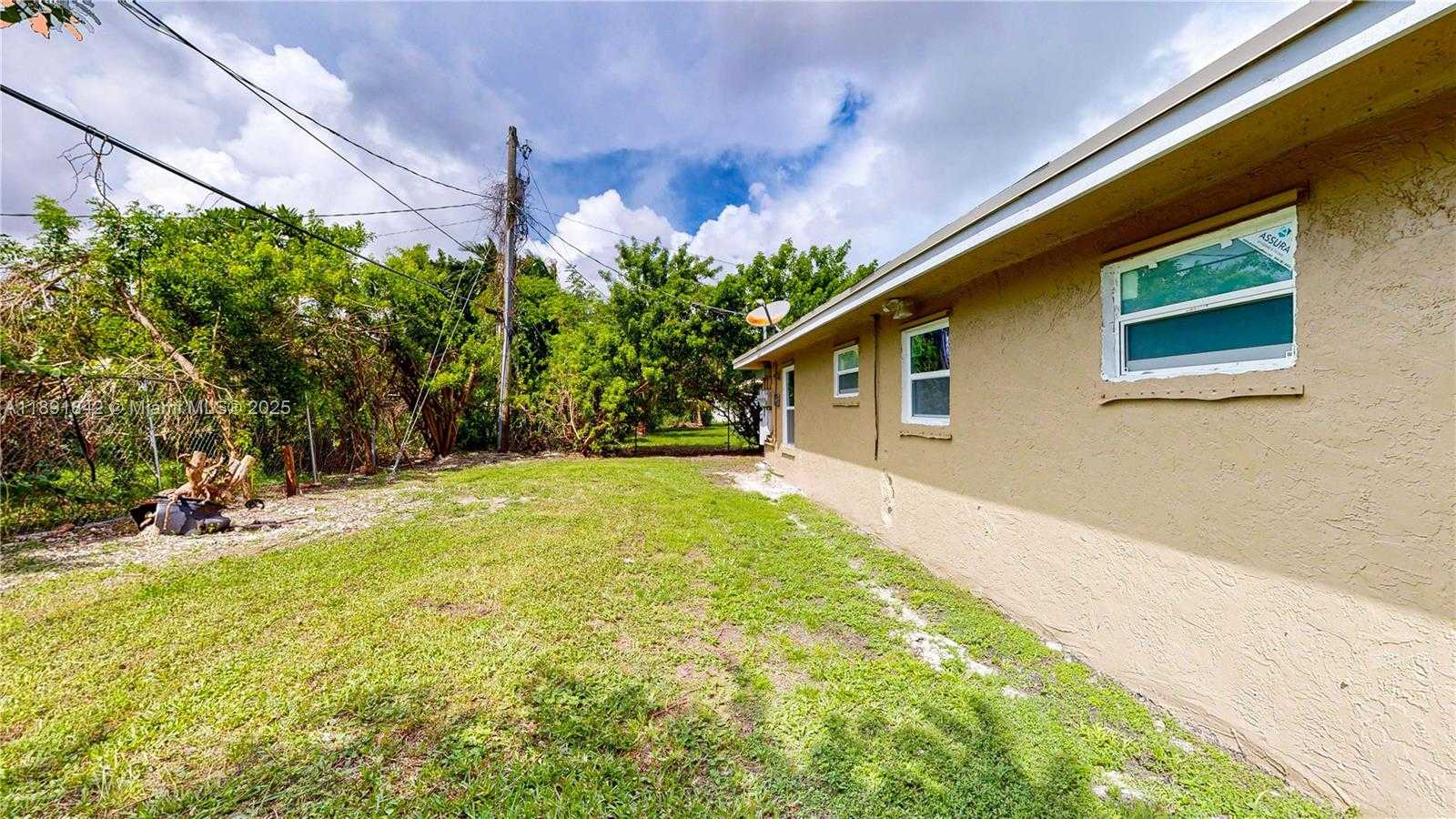 Small Image of 22230 SOUTH WEST 115TH CT #3, Miami Number 49