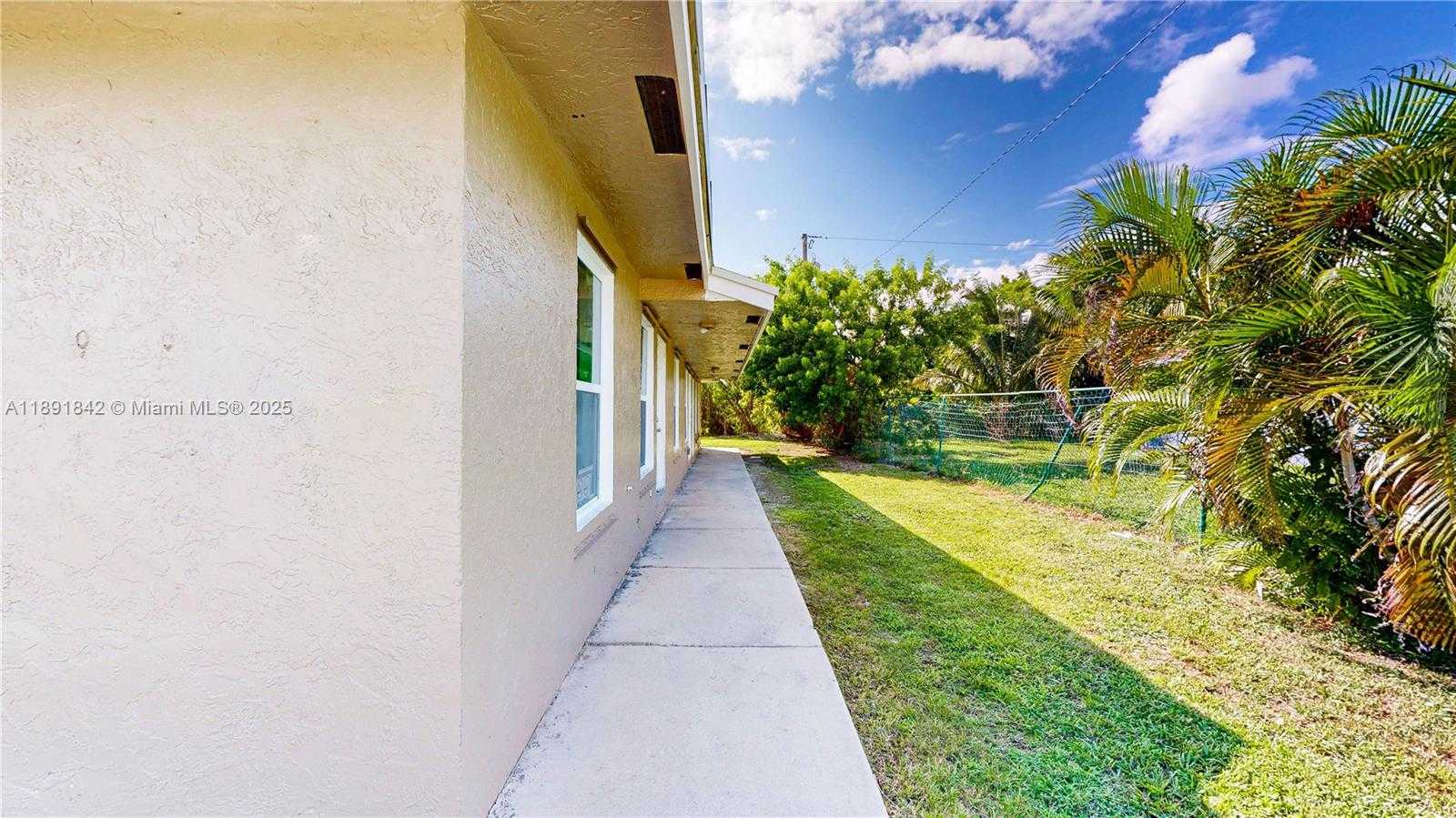 Small Image of 22230 SOUTH WEST 115TH CT #3, Miami Number 50