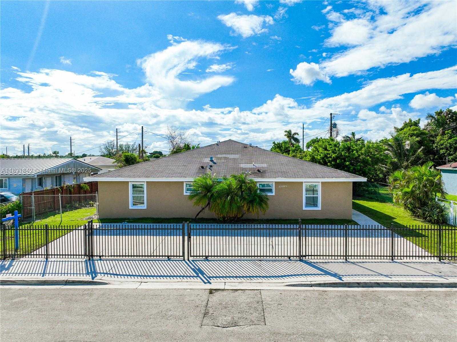 Small Image of 22230 SOUTH WEST 115TH CT #3, Miami Number 53