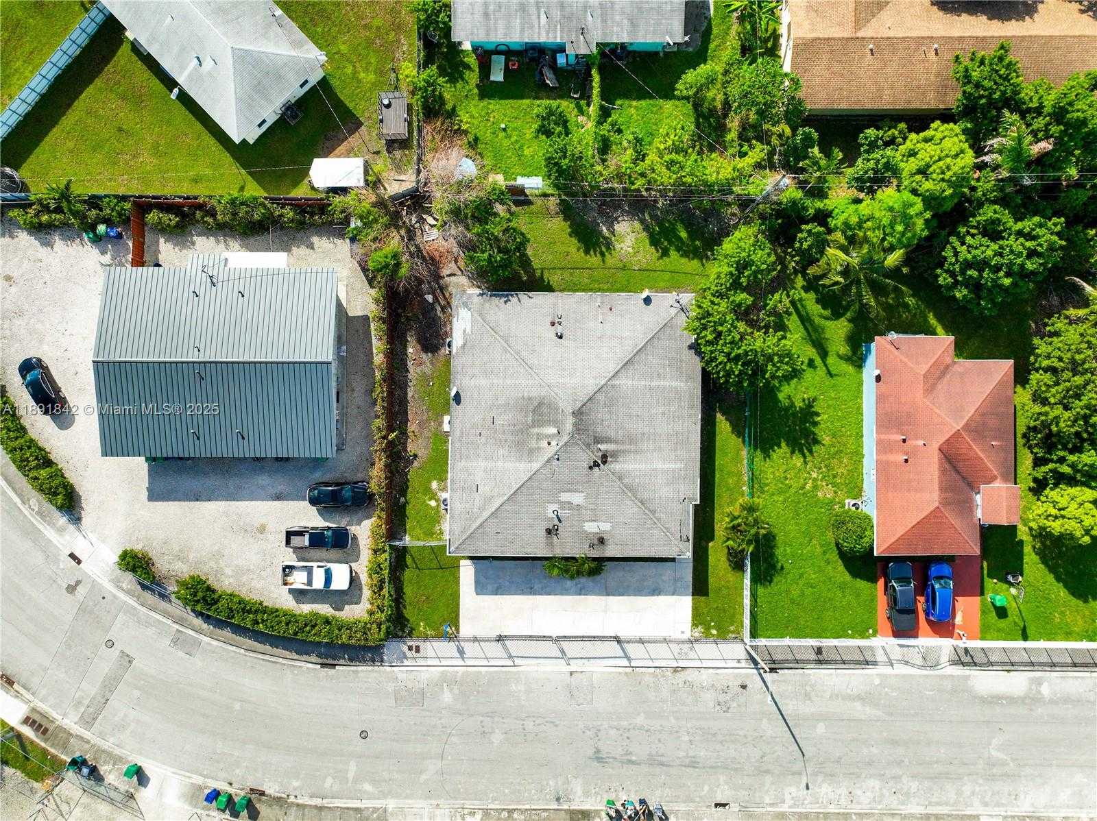 Small Image of 22230 SOUTH WEST 115TH CT #3, Miami Number 59