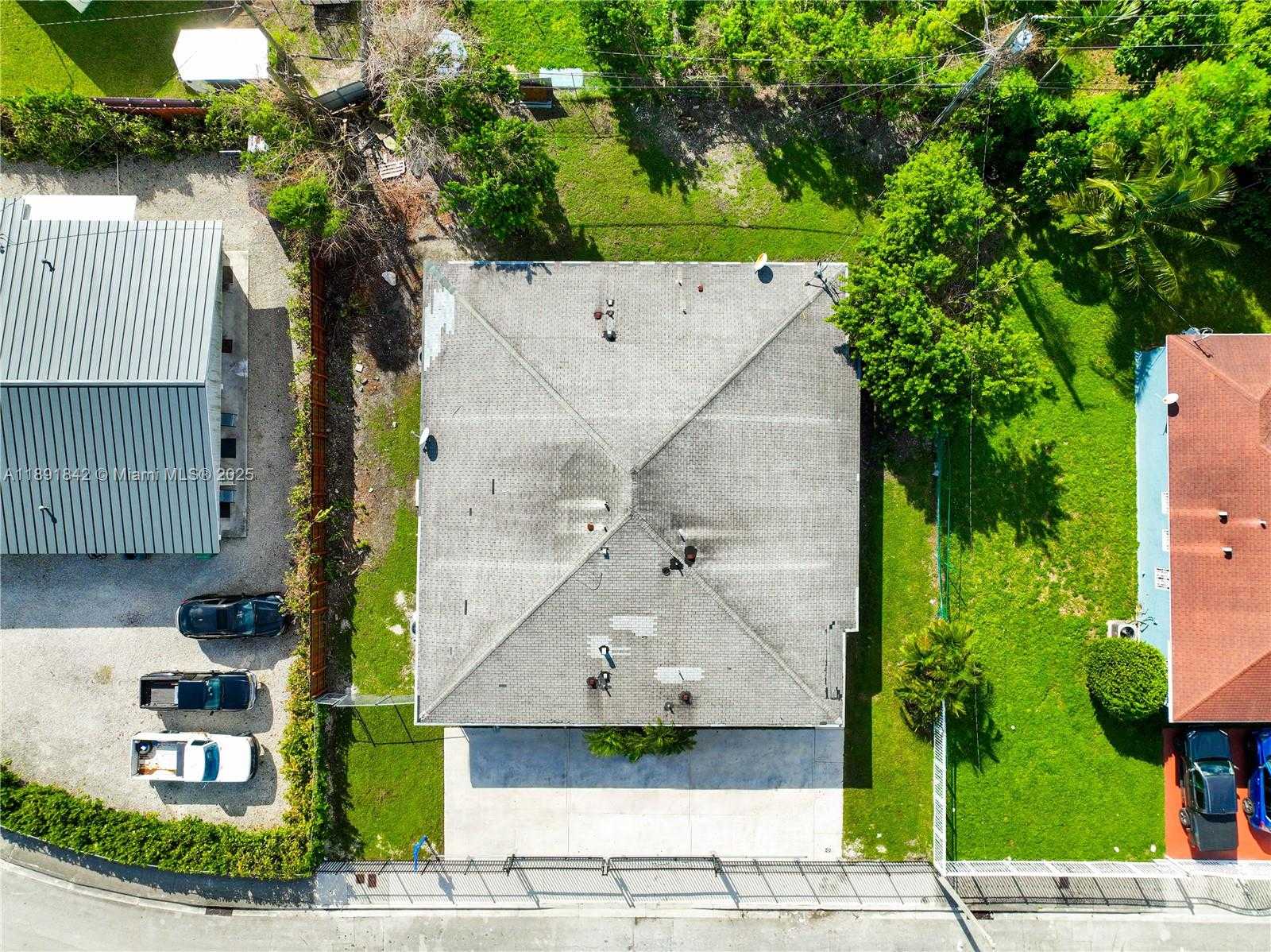 Small Image of 22230 SOUTH WEST 115TH CT #3, Miami Number 60
