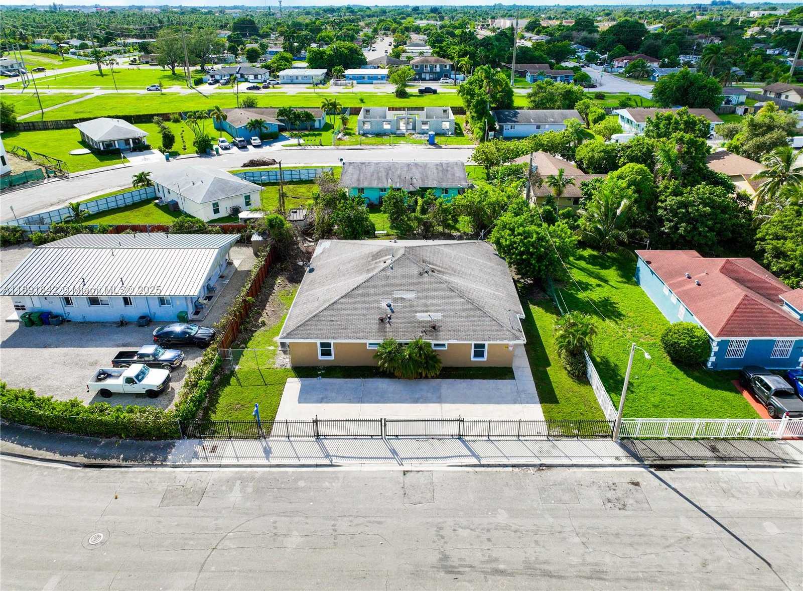 Small Image of 22230 SOUTH WEST 115TH CT #3, Miami Number 61