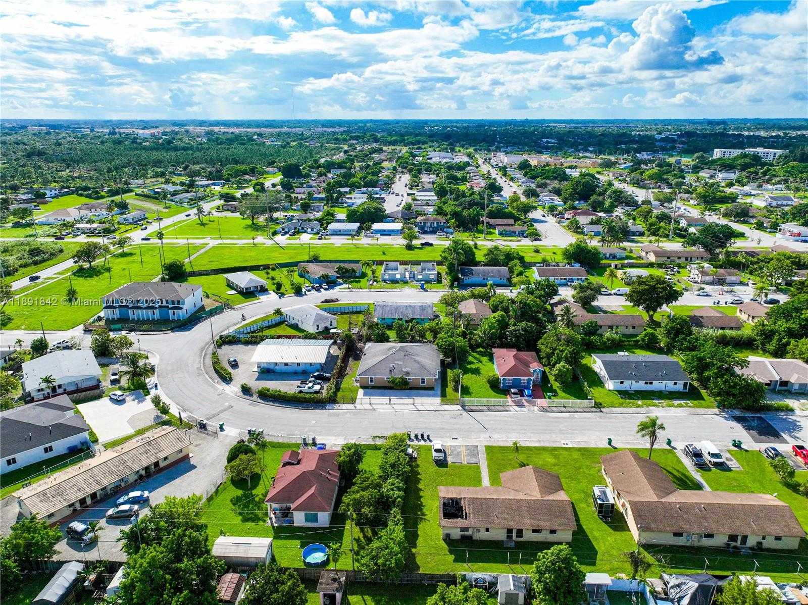 Small Image of 22230 SOUTH WEST 115TH CT #3, Miami Number 63