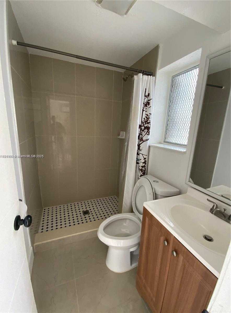 Small Image of 1064 NORTH WEST 103RD ST, Miami Number 24
