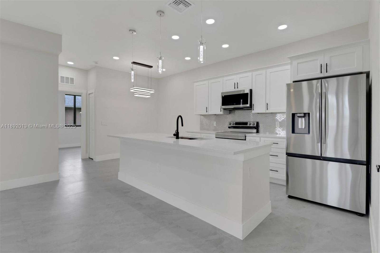 Small Image of 4501 SOUTH WEST 15TH ST #2, Lehigh Acres Number 11