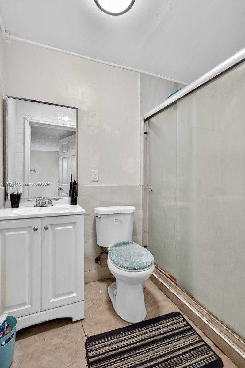 Small Image of 1370 NORTH WEST 100TH TER #2, Miami Number 14