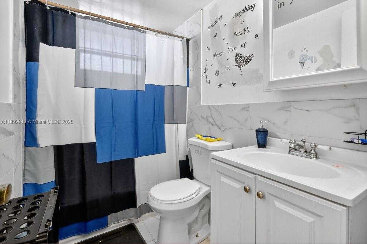 Small Image of 1370 NORTH WEST 100TH TER #2, Miami Number 29