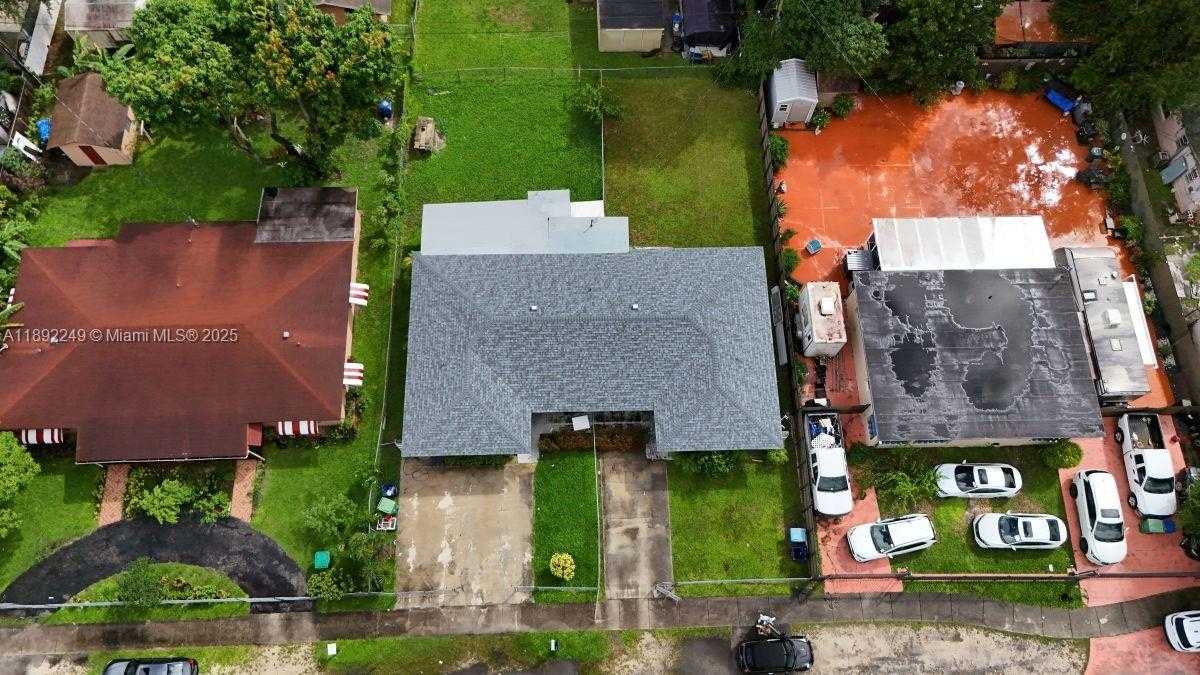 Small Image of 1370 NORTH WEST 100TH TER #2, Miami Number 3