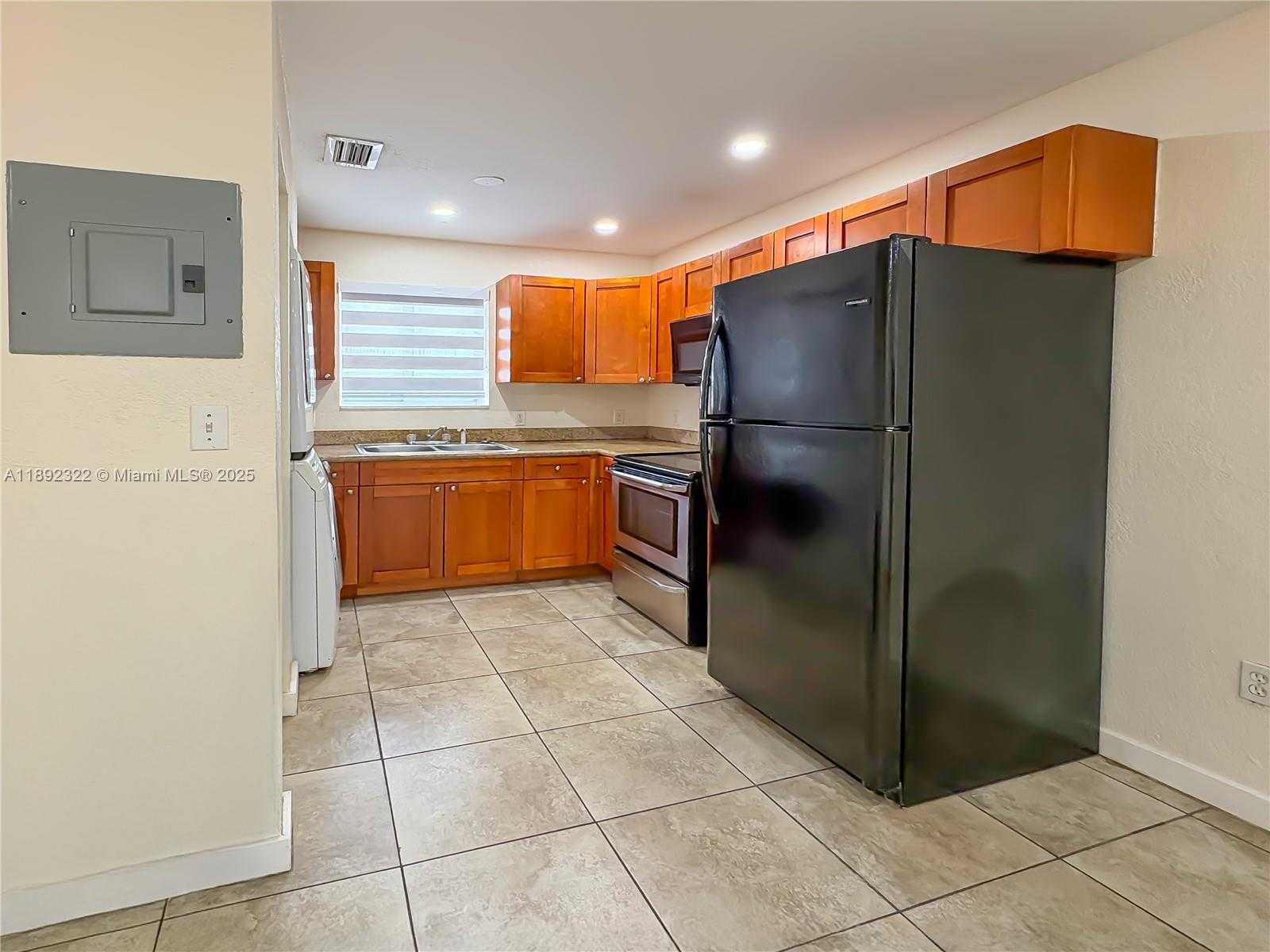 Small Image of 1202 NORTH WEST 61ST ST, Miami Number 15