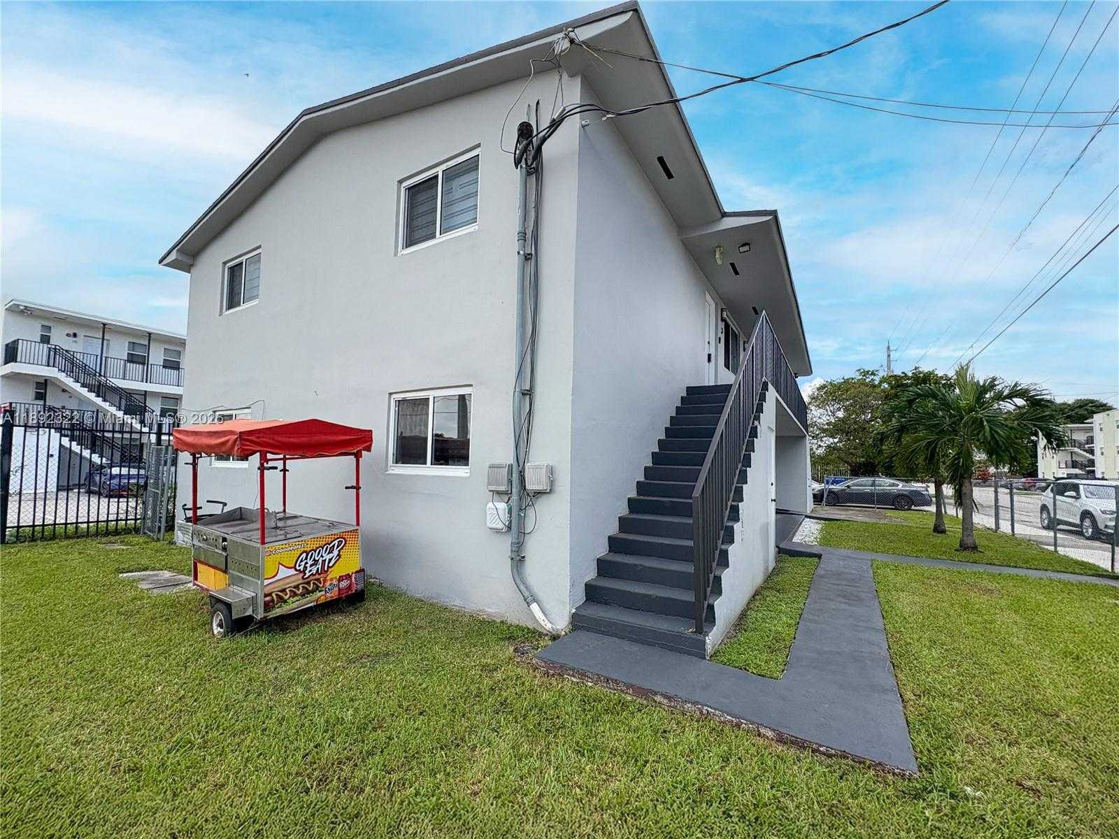 Small Image of 1202 NORTH WEST 61ST ST, Miami Number 7