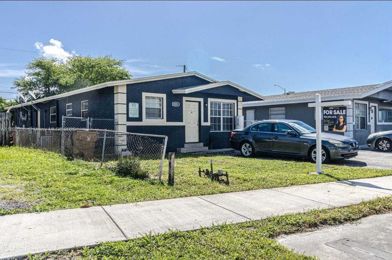 Small Image of 770 SOUTH WEST SECOND AVE, Deerfield Beach Number 2